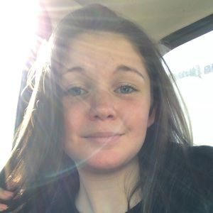 Meet your Posher, Katelyn